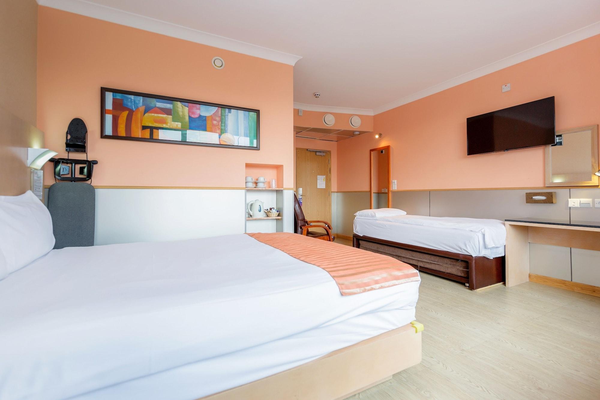 Eurotraveller Hotel - Premier - הרו מראה חיצוני תמונה