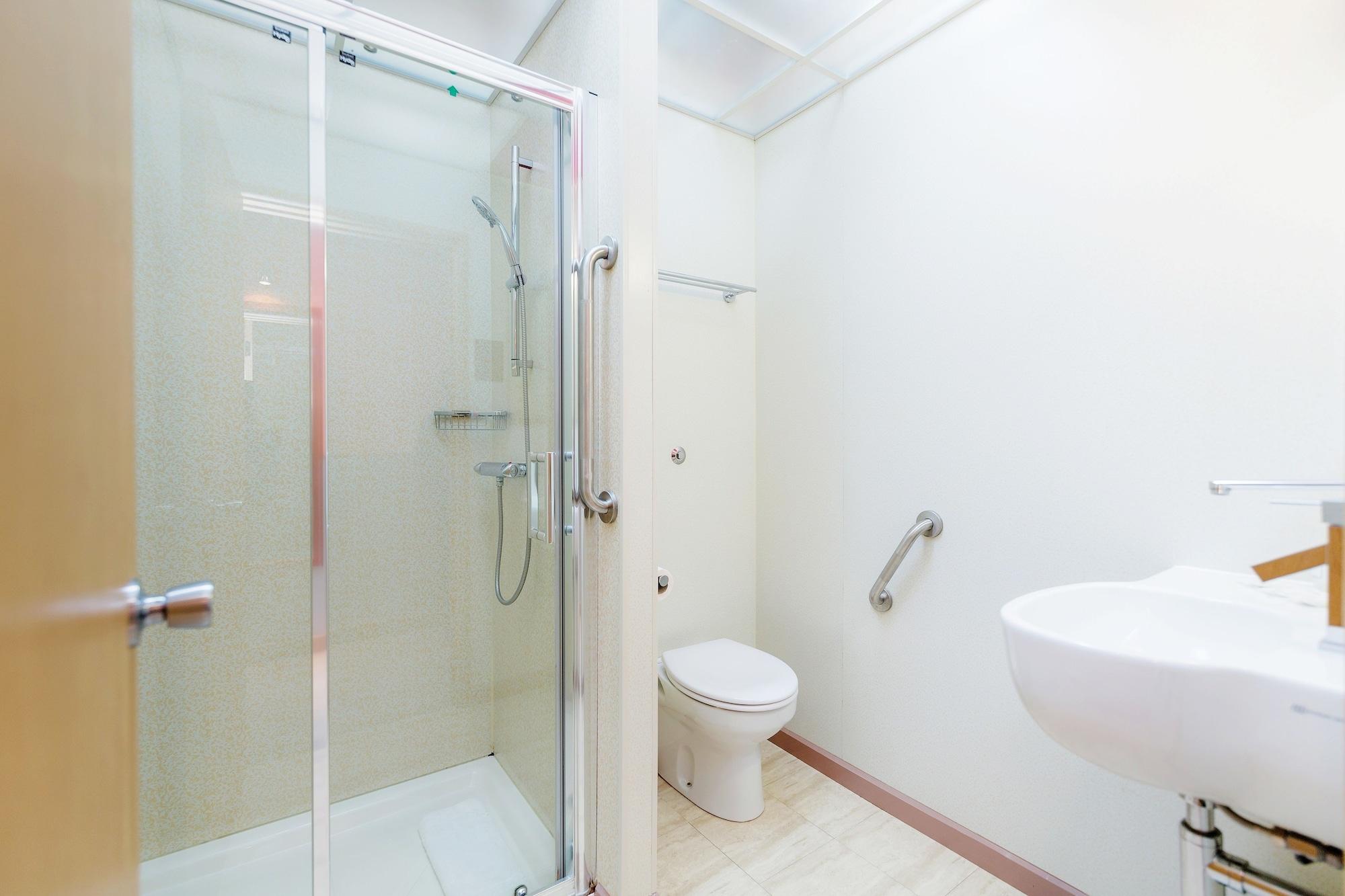 Eurotraveller Hotel - Premier - הרו מראה חיצוני תמונה