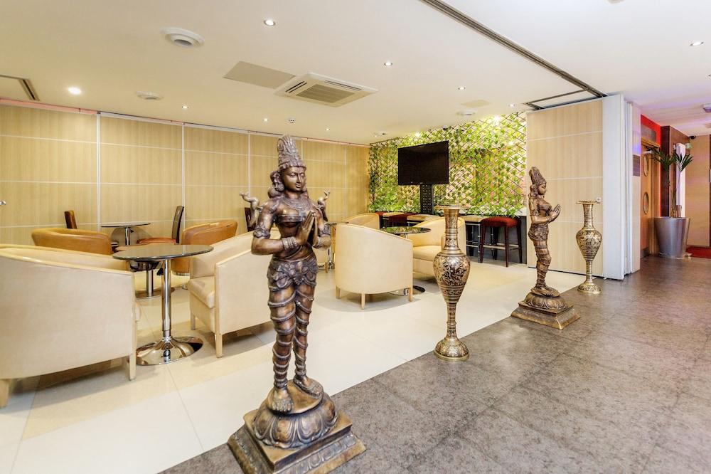 Eurotraveller Hotel - Premier - הרו מראה חיצוני תמונה