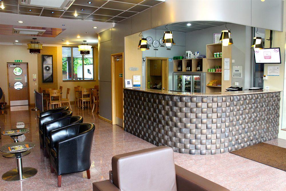 Eurotraveller Hotel - Premier - הרו מראה חיצוני תמונה