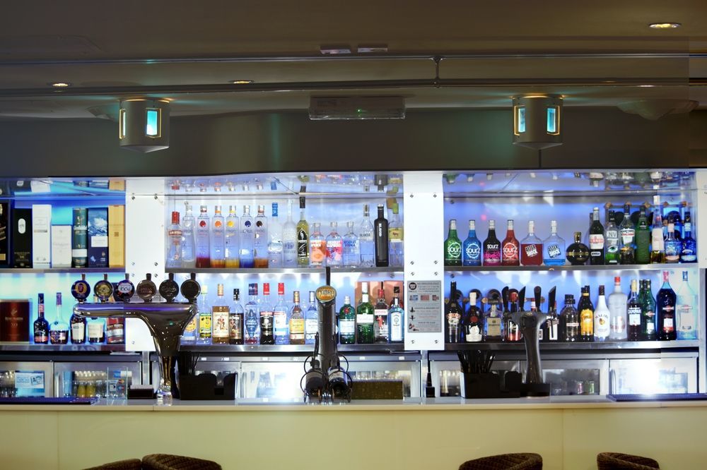 Eurotraveller Hotel - Premier - הרו מראה חיצוני תמונה
