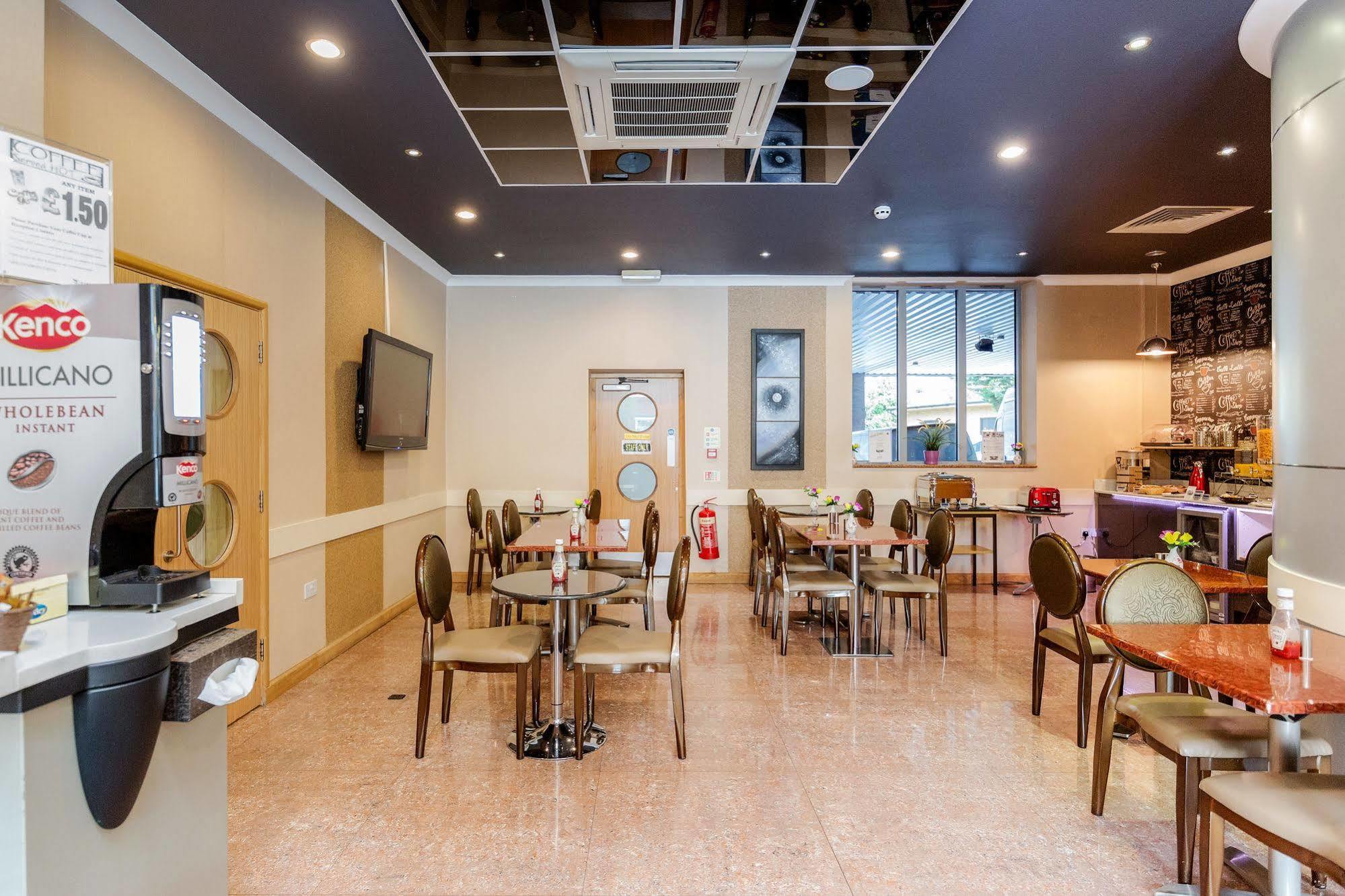 Eurotraveller Hotel - Premier - הרו מראה חיצוני תמונה